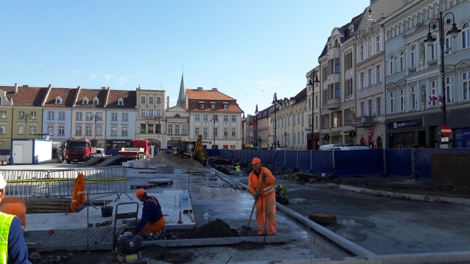 Prace na płycie Starego Rynku mają się zakończyć w listopadzie br. Fot. Tatiana Adonis