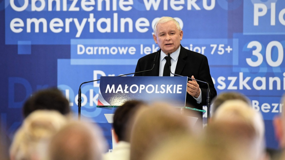 Prezes PiS Jarosław Kaczyński podczas regionalnej konwencji wyborczej Prawa i Sprawiedliwości w Krakowie. Fot. PAP/Jacek Bednarczyk