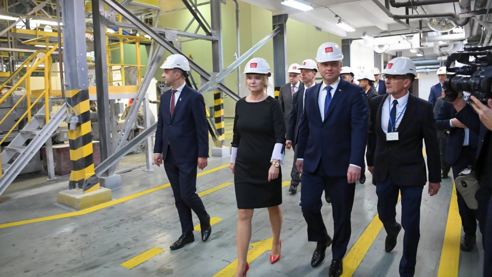 Prezydent odwiedził firmę "Anwil". Fot. PAP/Tytus Żmijewski