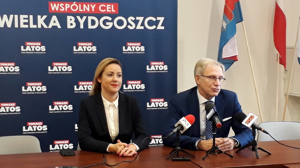 Paulina Wenderlich i Tomasz Latos na poniedziałkowej konferencji prasowej. Fot. Kamila Zroślak