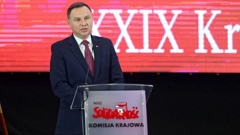 Prezydent Andrzej Duda przemawia podczas XXIX Sesji Krajowego Zjazdu Delegatów NSZZ "Solidarność"w Częstochowie. Uczestnicy zjazdu wybiorą przewodniczącego związku na kolejną czteroletnią kadencję. Fot. PAP/Waldemar Deska