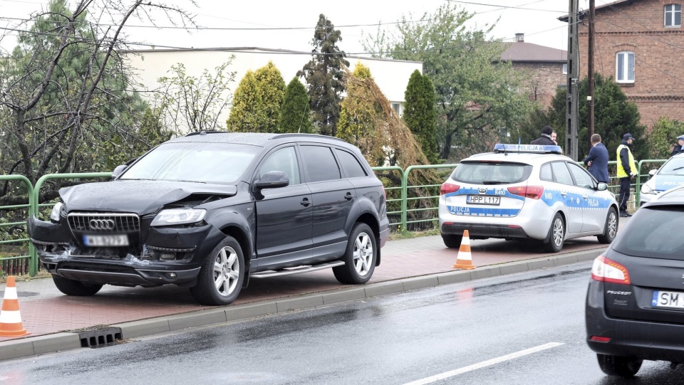 W Imielinie (woj. śląskie) doszło w czwartek do zdarzenie drogowego. W jednym z samochodów była wicepremier Beata Szydło - poinformowała PAP rzecznik Służb Ochrony Państwa Anna Gdula–Bomba. Fot. PAP/Andrzej Grygiel