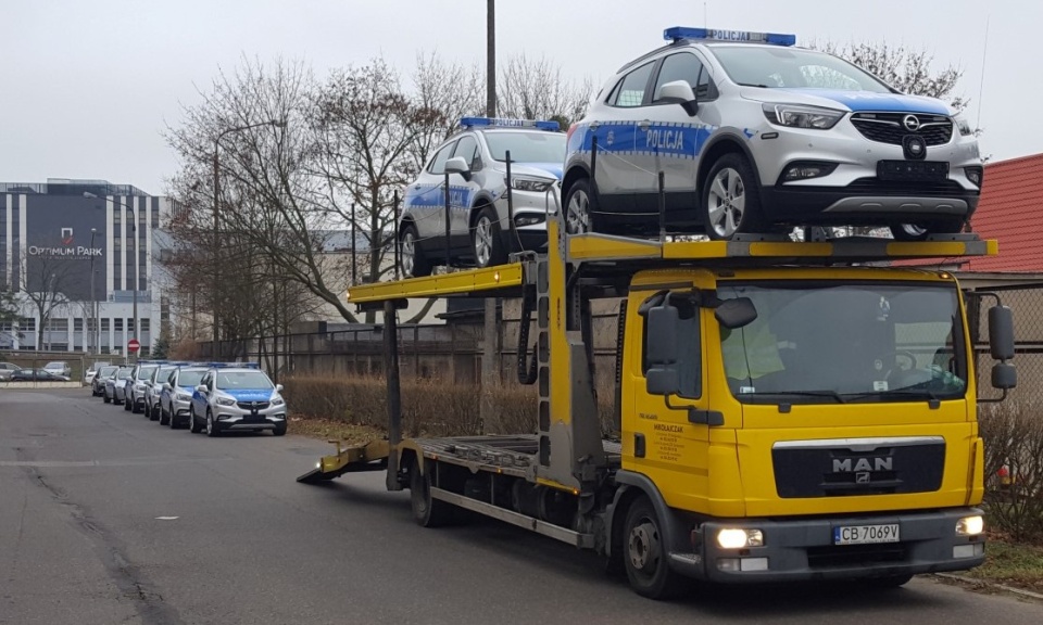 Do jednostek policji na Kujawach i Pomorzu trafiają nowe samochody. Fot. KWP w Bydgoszczy