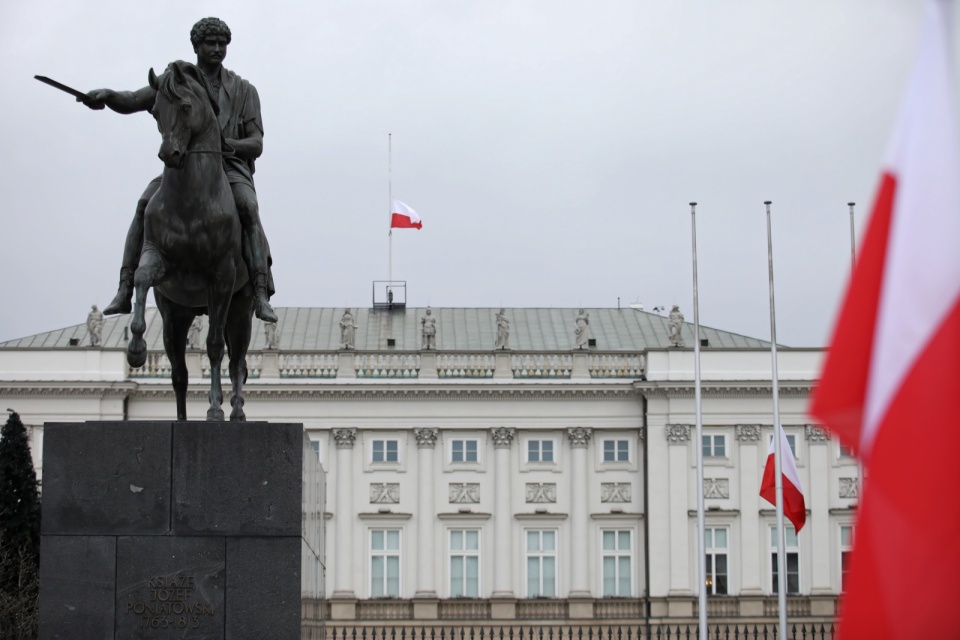 "Dzień pogrzebu dniem żałoby narodowej, pamięci po panu prezydencie Adamowiczu" - mówił prezydent Andrzej Duda. Fot. archiwum PAP/Leszek Szymański