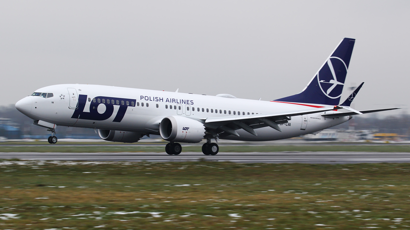 pll-lot-uziemiaj-samoloty-boeing-737-max-8-polskie-radio-pik