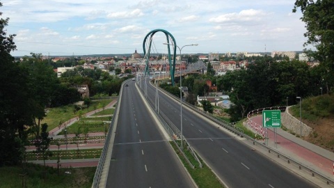 Most Uniwersytecki będzie niebiesko-biało-czerwony. Bydgoszcz bliżej Francji
