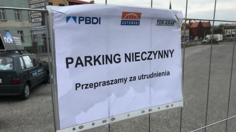 Prace na rondzie Bernardyńskim i Kujawskim. Fot. Tomasz Kaźmierski