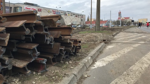 Prace na rondzie Bernardyńskim i Kujawskim. Fot. Tomasz Kaźmierski