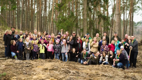 W Nadleśnictwie Szubin na zalesienie czekają 3 tysiące hektarów. Pomoc wolontariuszy jest więc niezbędna. Fot. Paweł Dobies