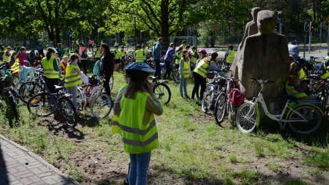 175 rowerzystów przejechało ulicami Bydgoszczy do miasteczka rowerowego w Leśnym Parku Kultury i Wypoczynku w Myślęcinku. Fot. Sławomir Jezierski