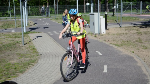 175 rowerzystów przejechało ulicami Bydgoszczy do miasteczka rowerowego w Leśnym Parku Kultury i Wypoczynku w Myślęcinku. Fot. Sławomir Jezierski