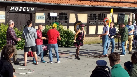 12. Festiwal Sztuki Ulicznej Busker Fest rozpoczął się 5 lipca w w amfiteatrze przy ulicy Mostowej. Fot. Jolanta Fischer