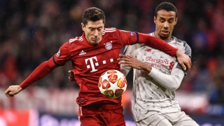 Piłkarska Liga Mistrzów - Bayern z Robertem Lewandowskim odpadł w 18 finału