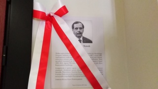 Sala im. generała Zbigniewa Nowka. Odsłonili pamiątkową tablicę w Toruniu