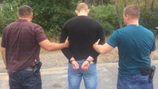 Miał się obnażać i molestować kobiety i dzieci. 30-latek sam się zgłosił na policję