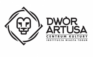 Połączenie Domu Muz z Dworem Artusa w Toruniu