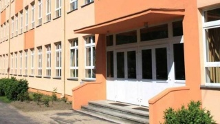 Szkoła pod skrzydłami ministerstwa ma się wznieść na jeszcze wyższy poziom