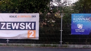 Z banerem wyborczym na zakupy? Dlaczego nie?! Uszyjemy „polityczne” torby i portfele
