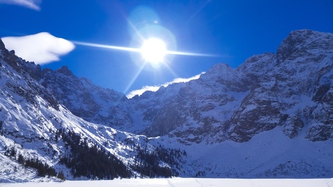 Śnieżna lawina w rejonie Morskiego Oka nie ma poszkodowanych