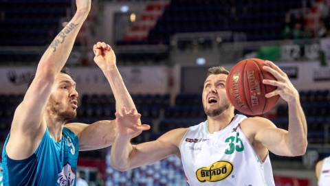 Energa Basket Liga - Cel zostaje w Toruniu, kolejny zawodnik zza oceanu w składzie