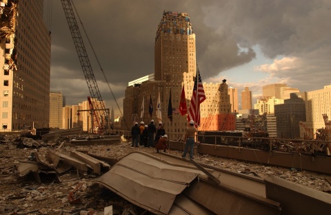 Osiemnaście lat temu terroryści zaatakowali Nowy Jork. Zginęło kilka tysięcy osób...