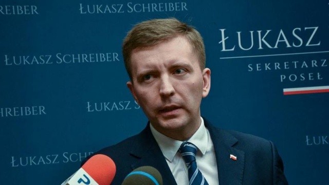 Schreiber: Rząd nie lekceważył przejawów nienawiści, ale ściga je policja