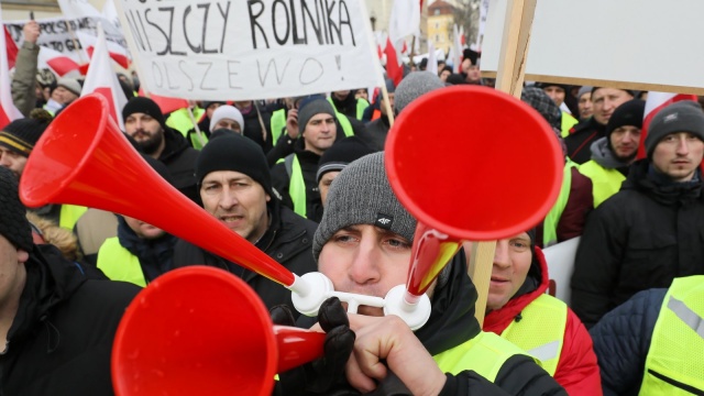 Protest rolników pod Pałacem Prezydenckim