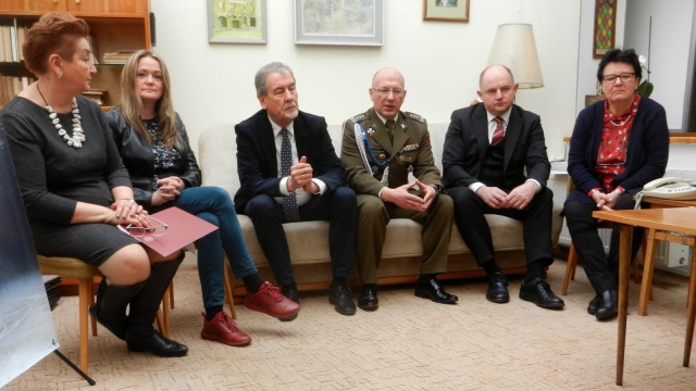 Dni Otwarte Fundacji Generał Elżbiety Zawackiej. Konkurs na zarys scenariusza o legendarnej Zo [wideo]