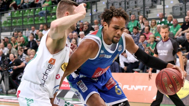 Ekstraklasa koszykarzy - Anwil przegrał w hicie kolejki ze Stelmetem