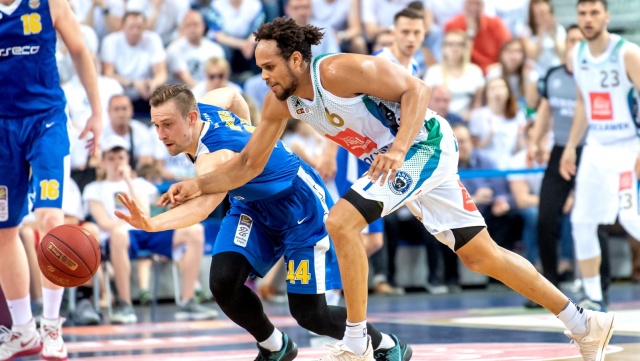 Energa Basket Liga - Ivan Almeida zostaje w Anwilu Włocławek