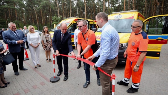 Nowe karetki dla włocławskiej lecznicy. Standard, ale wysokiej klasy