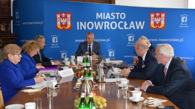 Prezydenci radzili w Inowrocławiu. Obawiają się osłabienia samorządów