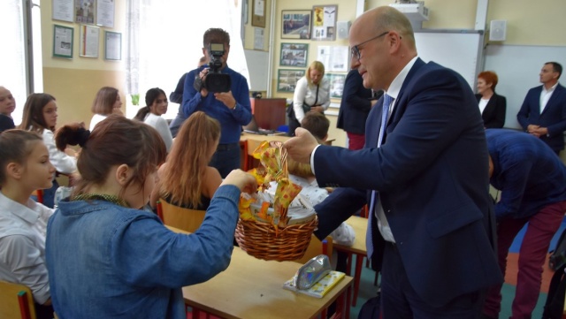 Z tym dokumentem będzie się można przenieść w czasie - w wyobraźni