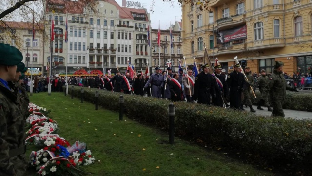 Kujawsko-pomorskie też świętowało Uroczystości, marsze, rajdy, a nawet porządkowanie