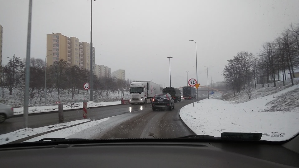 Sytuacja na drogach w miastach nie jest zła. Fot. Janusz Wiertel