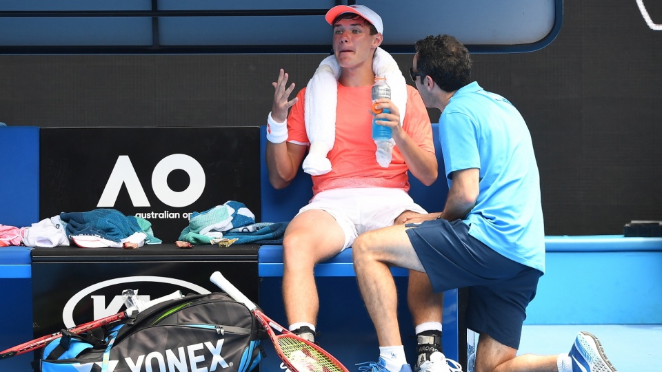 Na zdjęciu Kamil Majchrzak podczas meczu 1. rundy Australian Open 2019. Fot. PAP/EPA/JULIAN SMITH