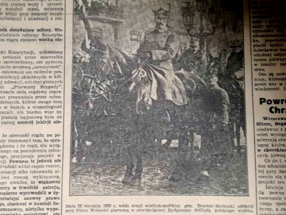 Historia Bydgoszczy na łamach gazety z 1935 roku. Fot. Monika Siwak-Waloszewska