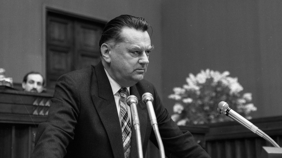 Jan Olszewski odszedł w wieku 88 lat. Był premierem w latach 1991-1992, obrońcą opozycjonistów w procesach politycznych w okresie PRL, doradcą prezydenta Lecha Kaczyńskiego. Fot. PAP/Archiwum