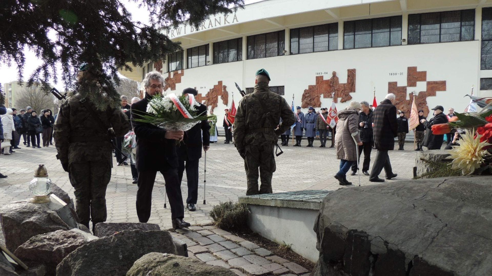 W Bydgoszczy uczczono pamięć Polaków zesłanych na Sybir. Uroczystości upamiętniające 79. rocznicę pierwszej masowej deportacji naszych rodaków w głąb ZSRR rozpoczęła msza święta w Sanktuarium Nowych Męczenników. Fot. Tatiana Adonis