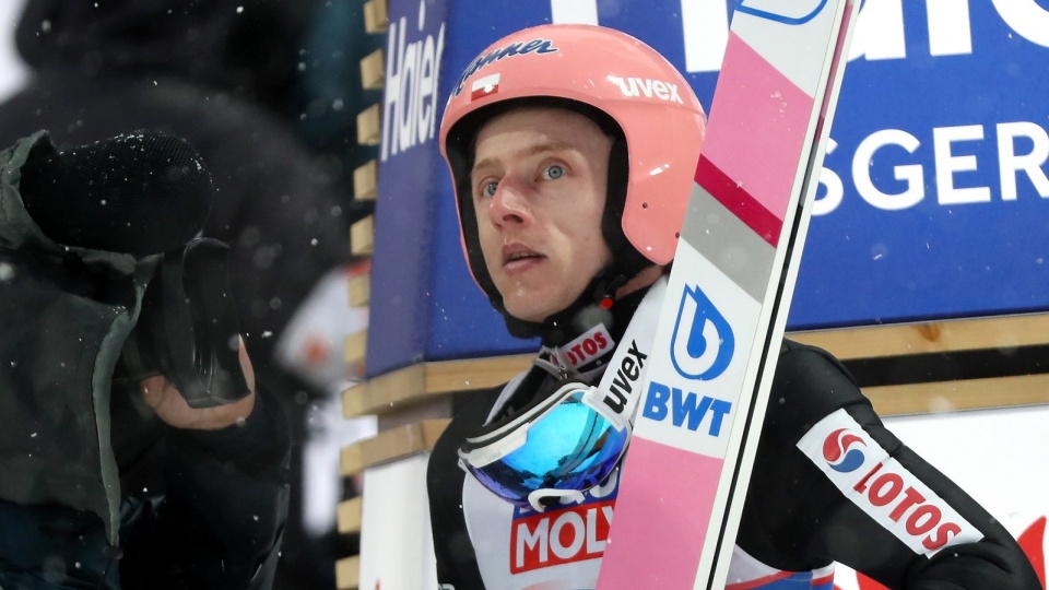 Dawid Kubacki podczas konkursu indywidualnego w skokach narciarskich na mistrzostwach świata w narciarstwie klasycznym. Fot. PAP/Grzegorz Momot