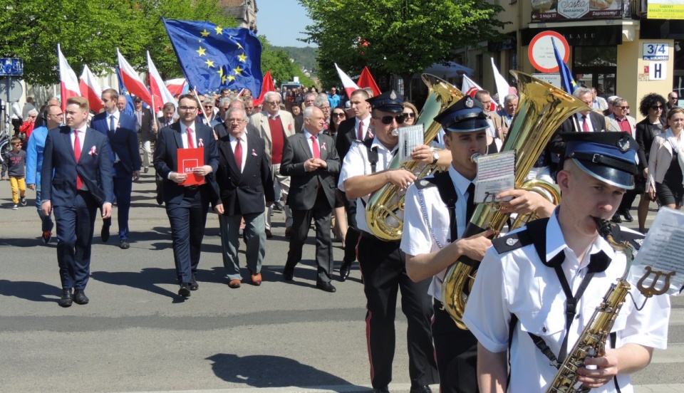 W pochodzie we Włocławku wziął udział europoseł Janusz Zemke. Fot. Marek Ledwosiński