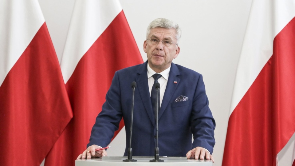 Marszałek Stanisław Karczewski podczas konferencji prasowej. Fot. PAP/Wojciech Olkuśnik