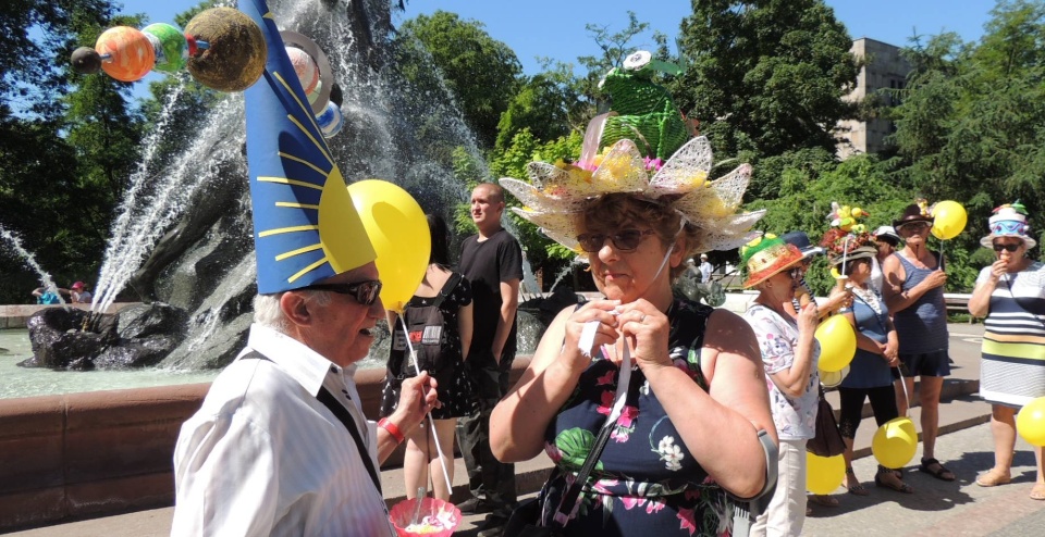 Organizatorem marszu jest Bydgoska Rada Seniorów i Pracownia Integracji Międzypokoleniowej Kujawsko-Pomorskiego Centrum Kultury w Bydgoszczy. Fot. Tatiana Adonis