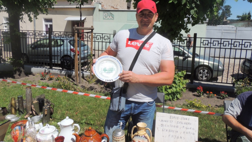 Miejski rynek staroci we Włocławku/fot. Marek Ledwosiński