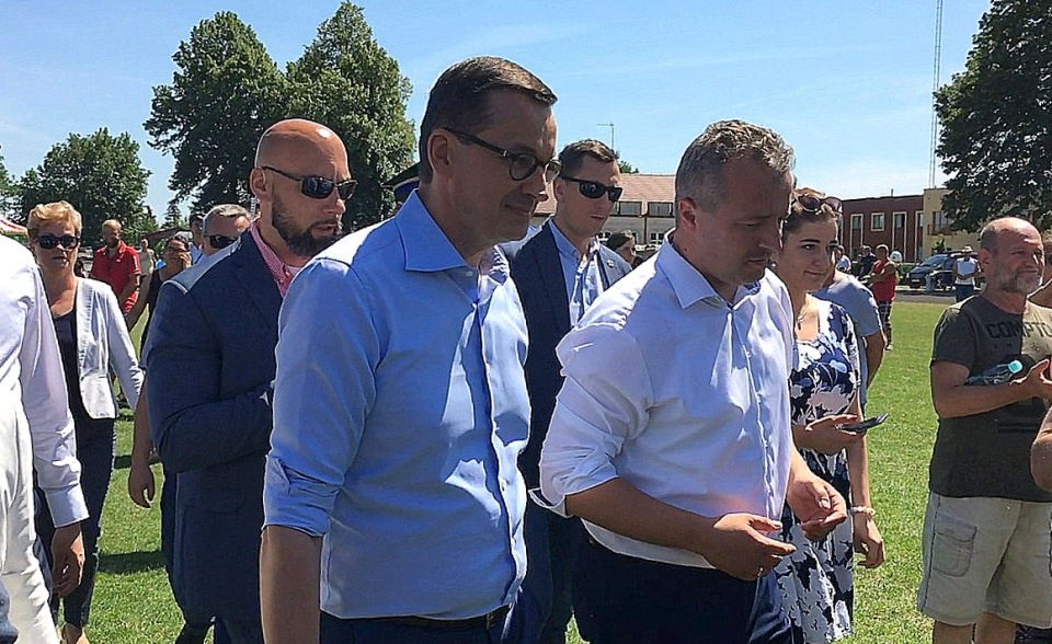 Na pikniku rodzinnym w Mroczy pojawił się premier Mateusz Morawiecki. Fot. zrzut ekranu