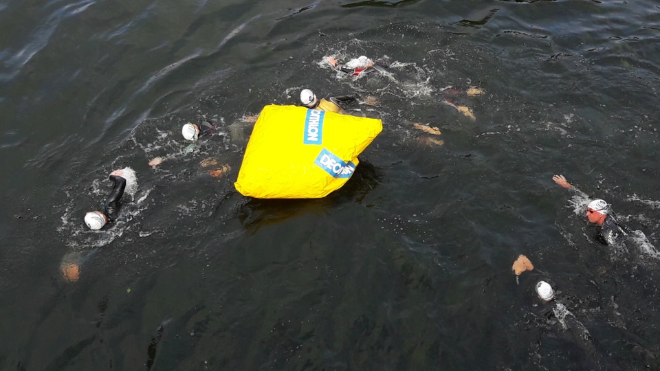 To już piąta, jubileuszowa edycja Triathlonu w samym centrum Bydgoszczy. Fot. Tatiana Adonis