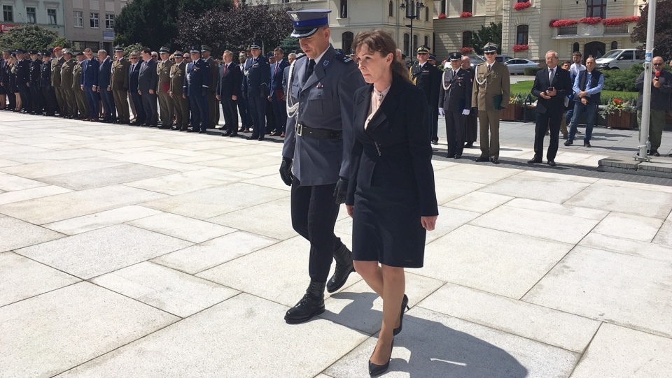 Oficjalna uroczystość, poprzedzona mszą w katedrze, odbyła się na Starym Rynku w Bydgoszczy. Fot. Elżbieta Rupniewska