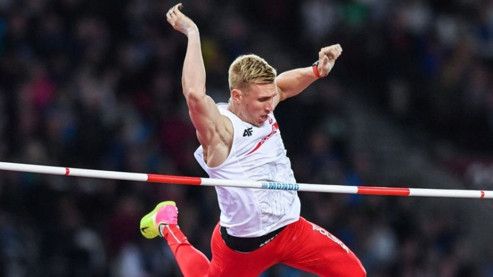 Na zdjęciu tyczkarz Piotr Lisek, który będzie reprezentować Polskę w Drużynowych Mistrzostwach Europy 2019 w lekkiej atletyce w Bydgoszczy. Fot. Paweł Skraba