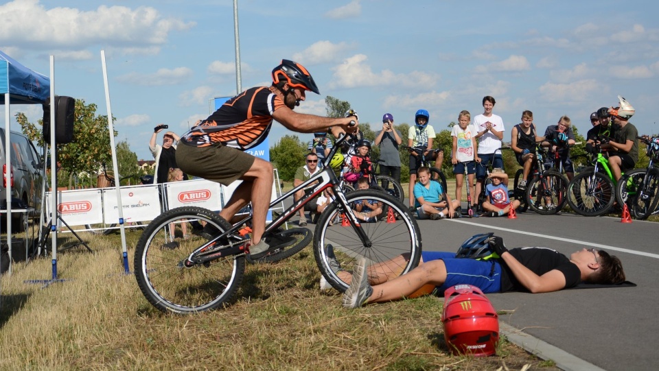 Przygotowano specjalny rowerowy happening. Fot. Sławomir Jezierski