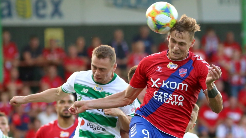 Zdjęcie z meczu Raków Częstochowa kontra Lechia Gdańsk (1:0) w 5. kolejce ekstraklasy piłkarskiej 2019/2020. Fot. PAP/Waldemar Deska